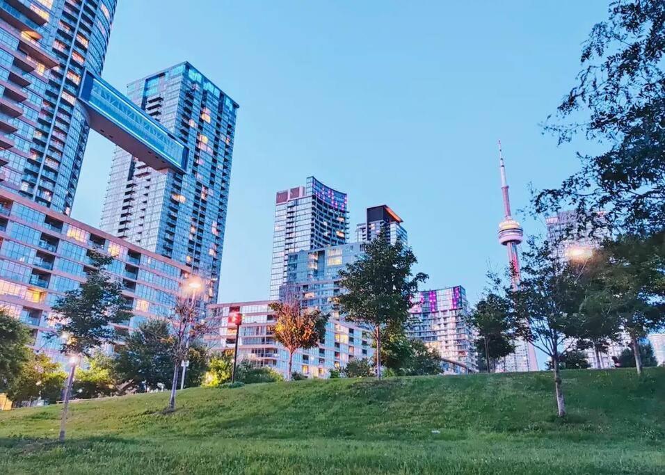 Exquisite Condos By Cn Tower- Dwtown , To Τορόντο Εξωτερικό φωτογραφία